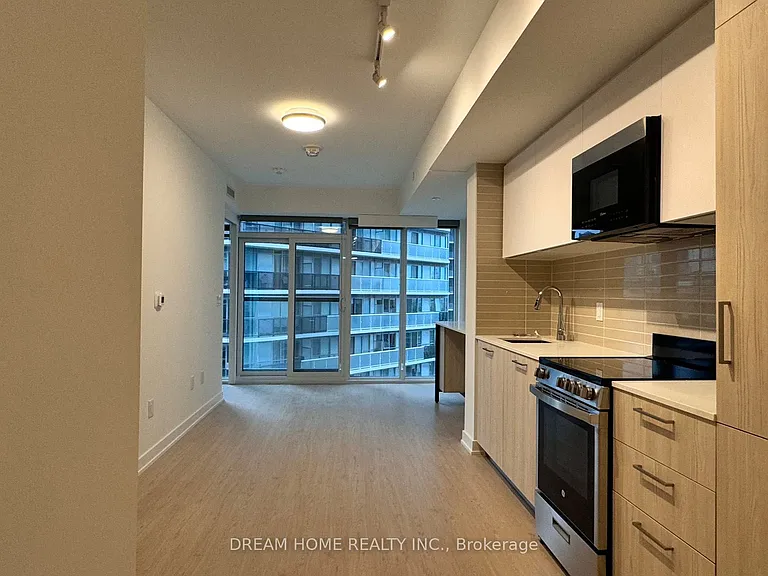 65 Mutual St #1307 — Photo 19