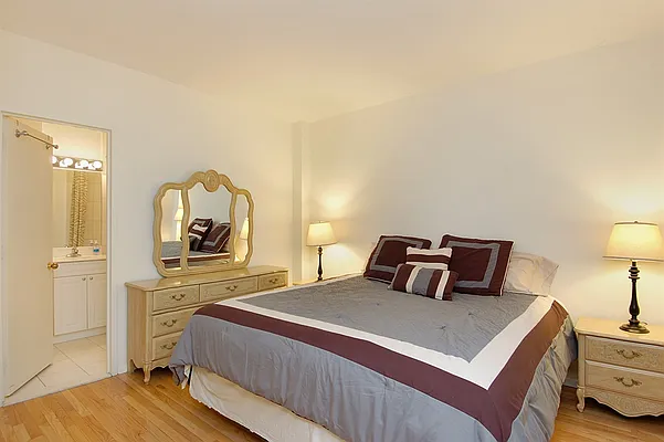 Rented by Corcoran | media 3