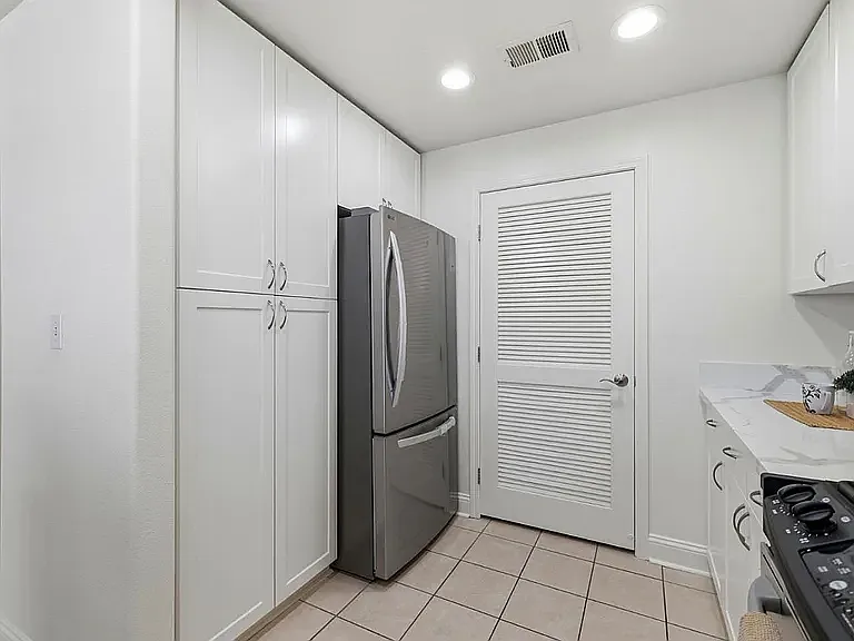 3901 Lick Mill Blvd #326 — Photo 20