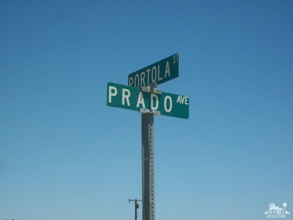 1st image of 1079 Prado Ave