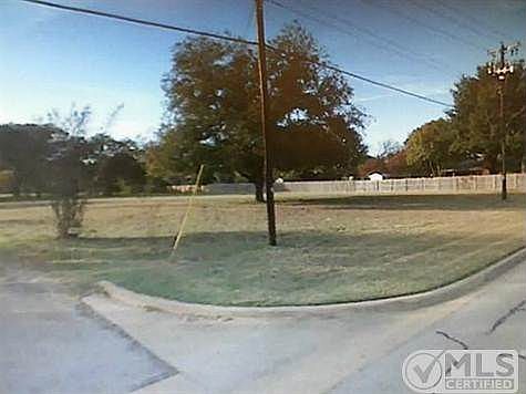 1st image of 1229 N Walnut Creek Dr