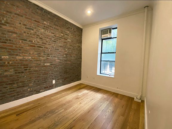 3rd image of 143 W 4th St #1RA