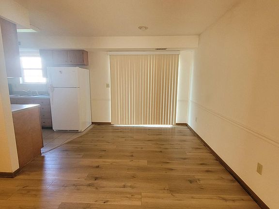 3rd image of 2303 Monmouth Ct