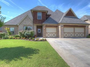 3708 W 113th St S, Jenks, OK 74037
