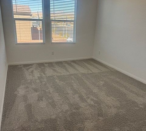 5th image of 8106 Rockflower St