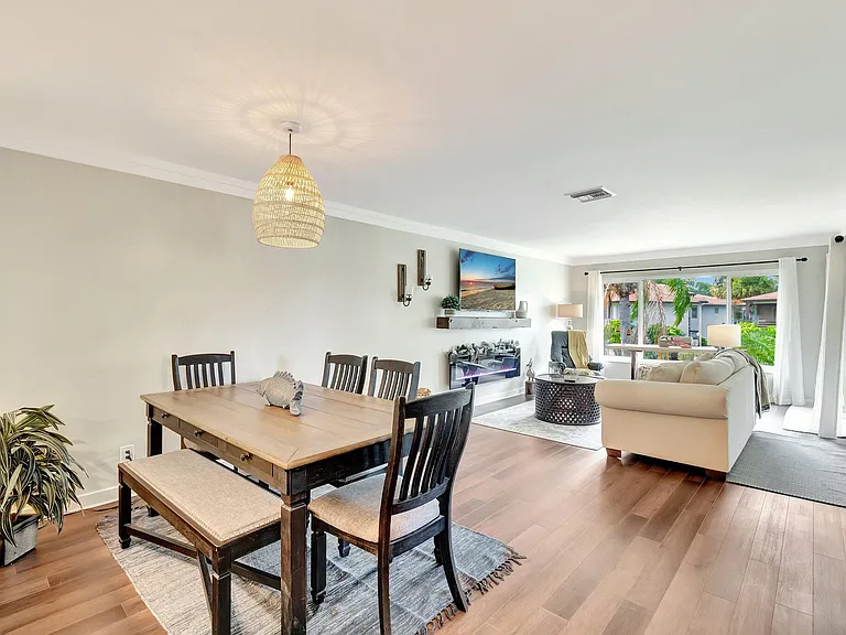 5770 Princess Palm Ct #F — Photo 7