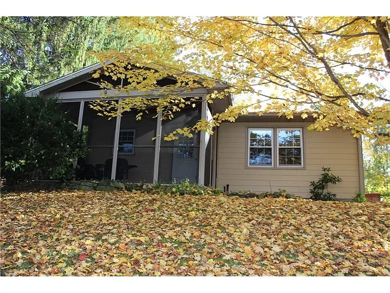 219 Hodgson Rd photo 1