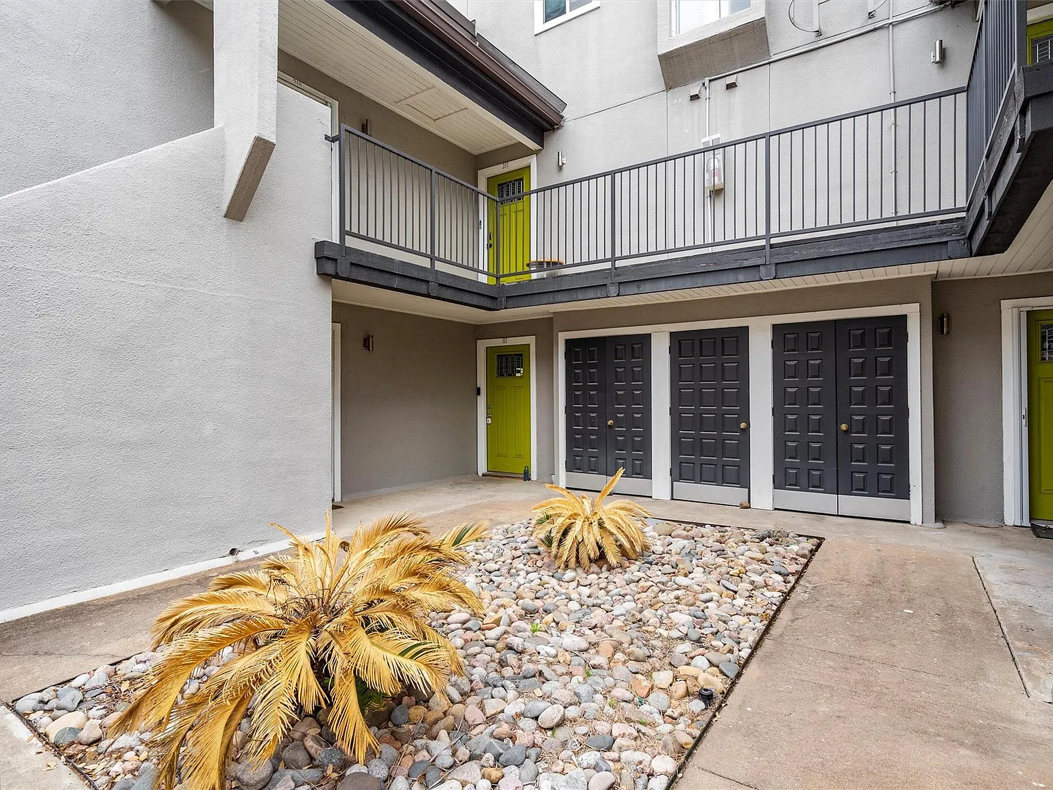 1 bed, 1.0 bath, 515 sqft, $975 — Photo 4
