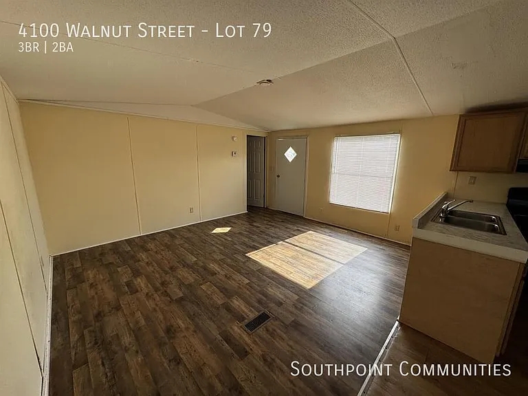 4100 Walnut St #79 — Photo 2