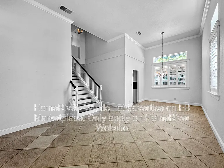2247 Daltrey Way — Photo 3