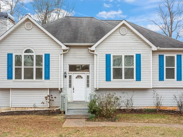 268 Due West Dr, Stockbridge, GA 30281