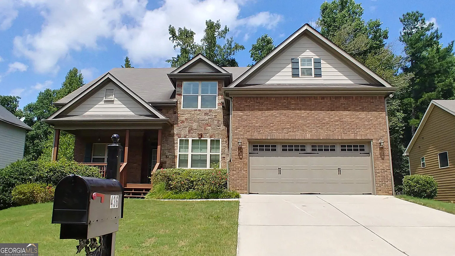 436 Spinner Dr photo 1