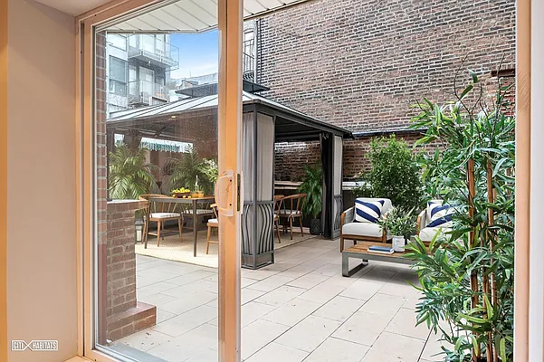 Sold by Citi Habitats | media 11