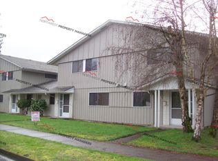 704 W 1st St #A-D, Centralia, WA