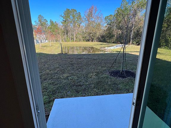 Big yard overlooking the lake