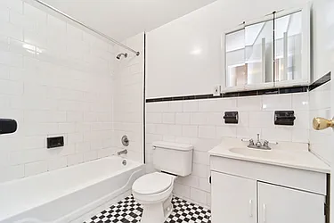 Rented by Living New York