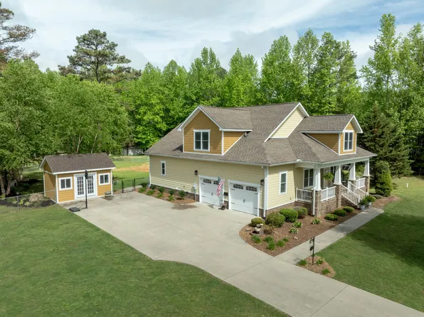 2065 Turkey Creek Loop, Tullahoma, TN 37388