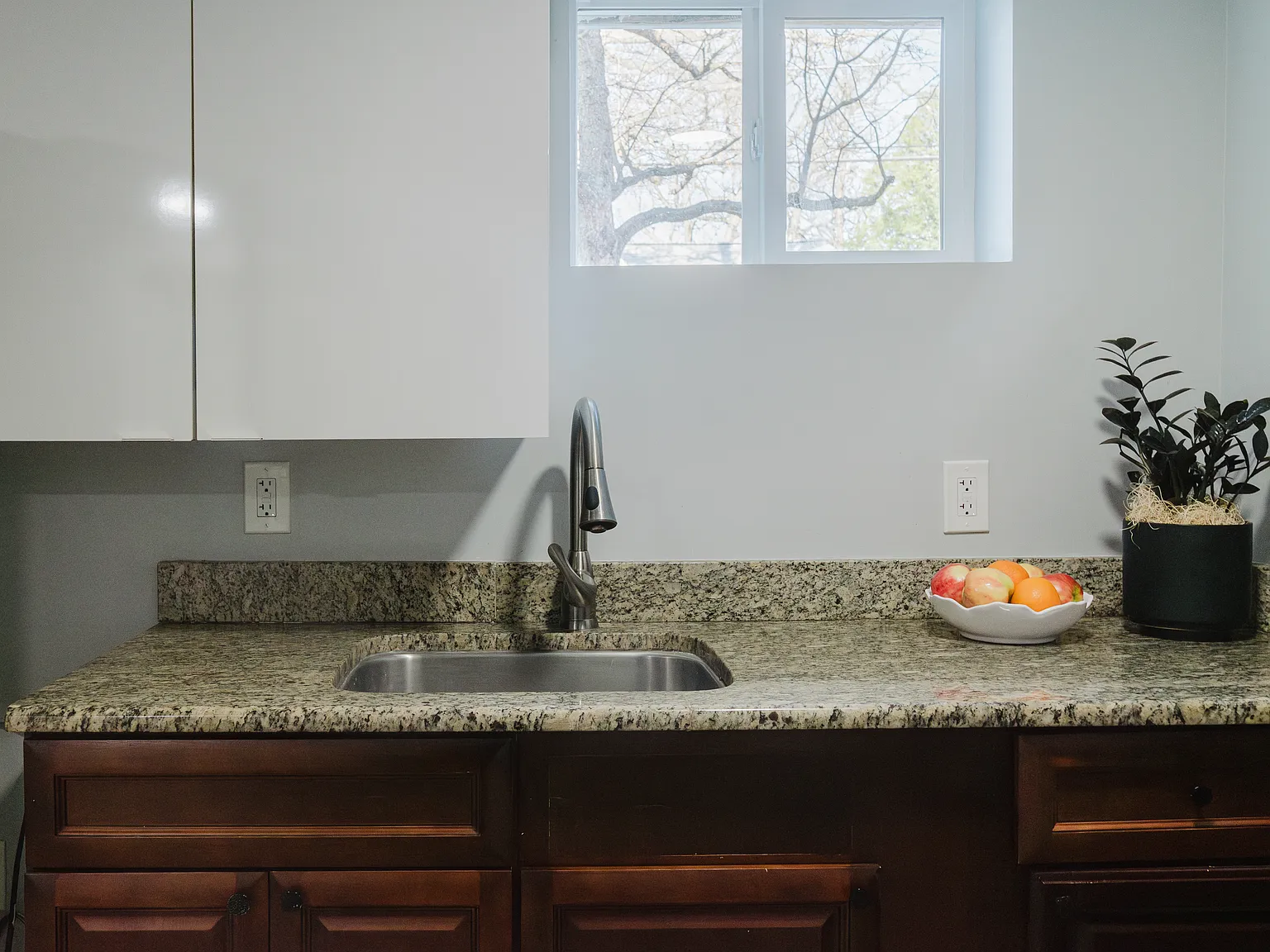 2 bed, 832 sqft, $1,700 — Photo 4