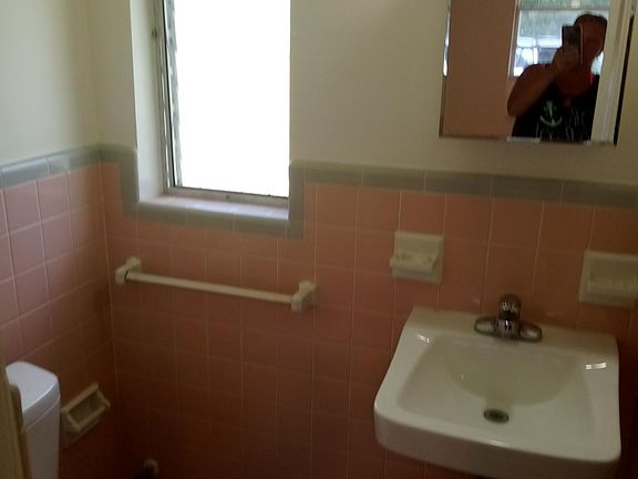 4th image of 3618 Scenic Hwy N #2