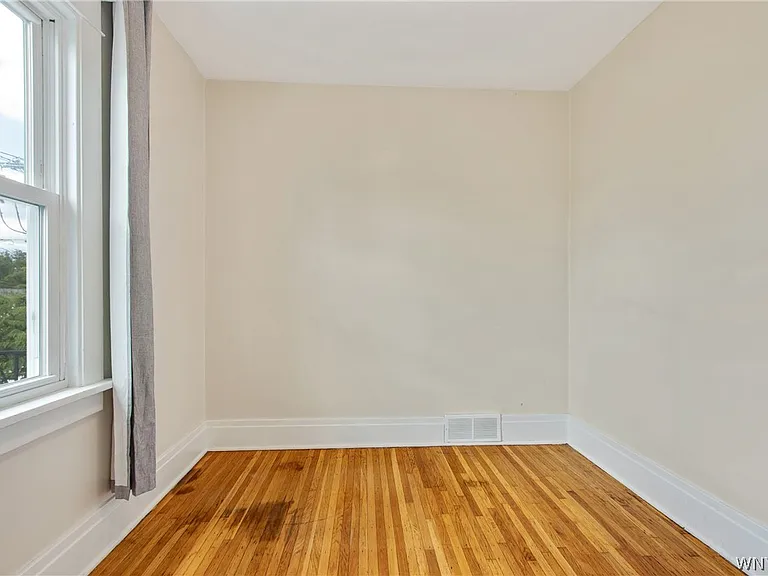 509 Hinman Ave #UPPER — Photo 12