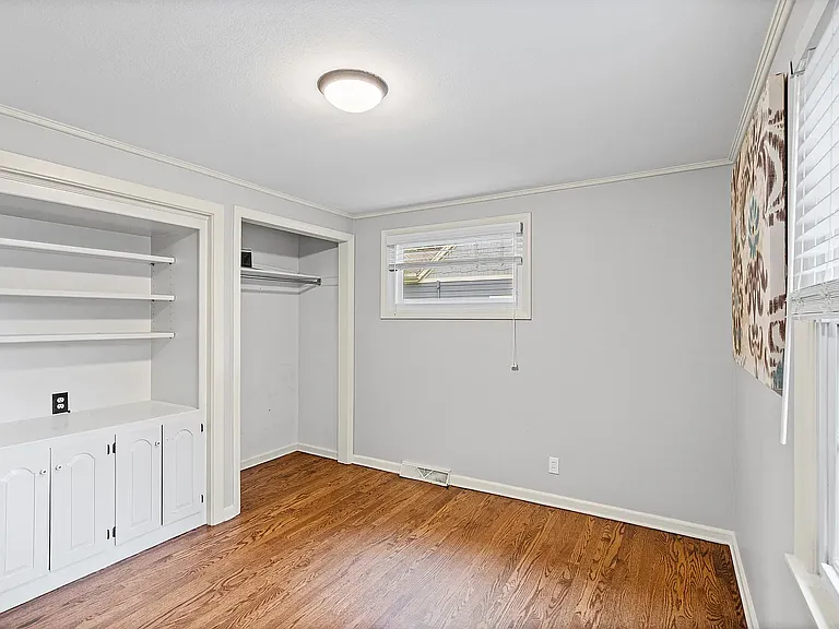 8345 Reinhardt St — Photo 17