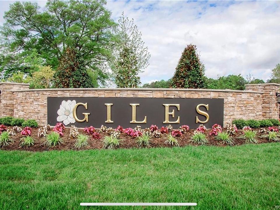 Giles Townhomes