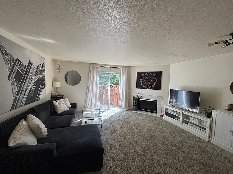 1203 Warrior Way — Photo 11