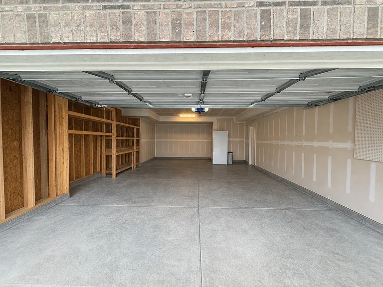 5872 Wintersweet Ln — Photo 45