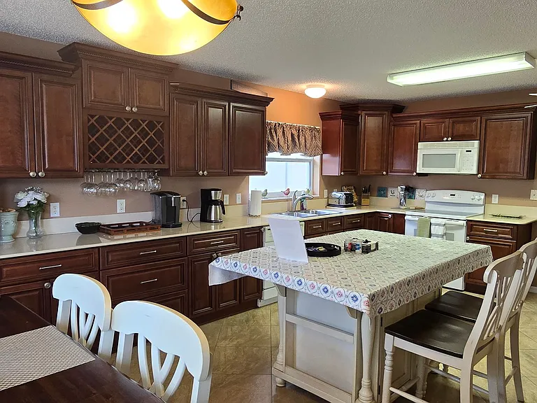 2137 Gerardo Ave — Photo 16