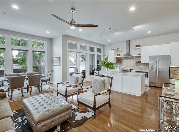 2nd image of 139 CEDAR ST #102