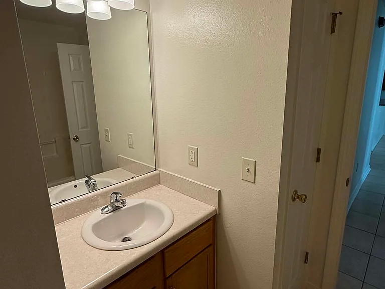 5553 Berryhill Rd — Photo 16