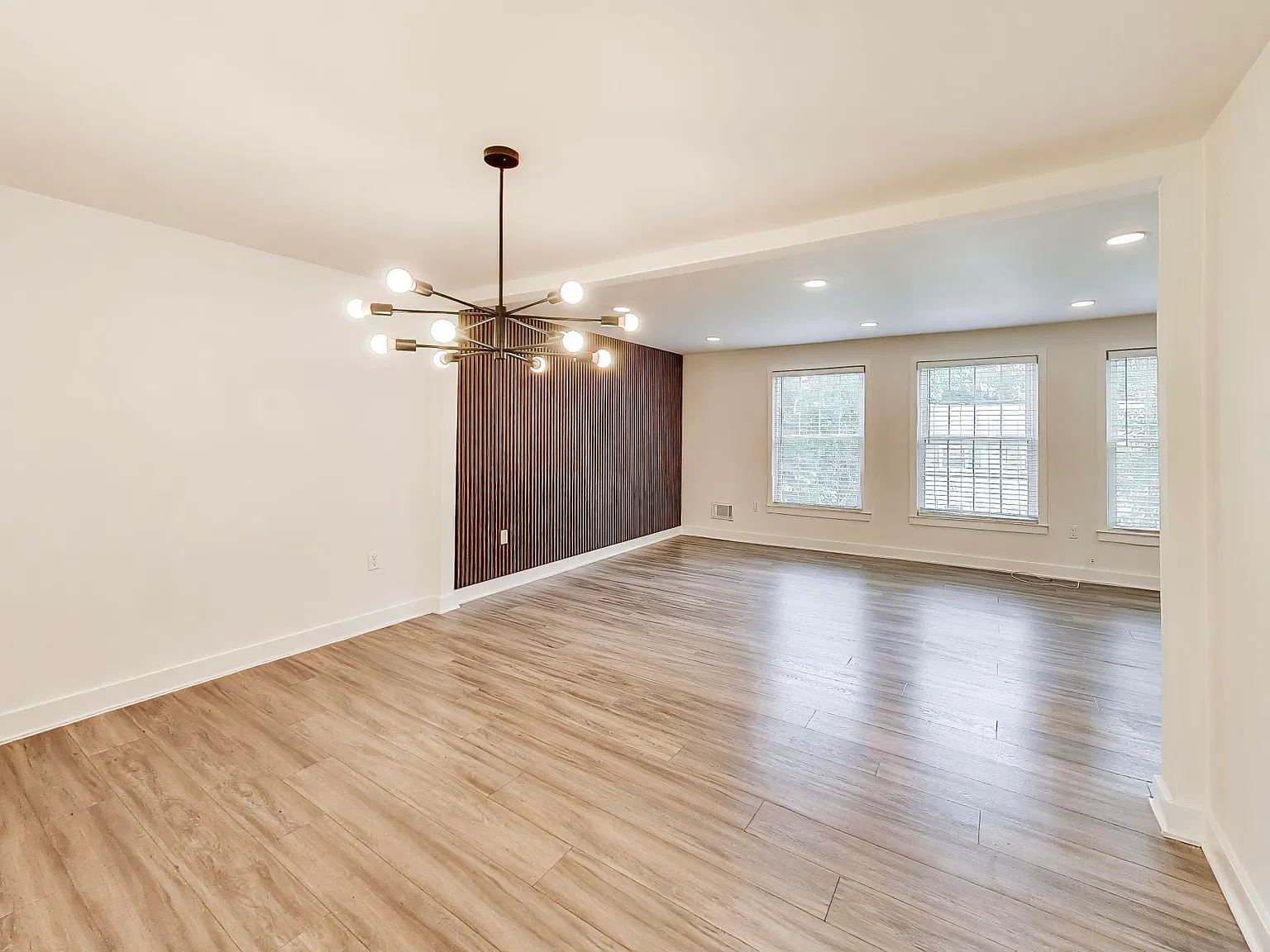 1436 Potomac Heights Dr — Photo 4