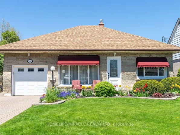 460 Fairleigh Ave #Basement, Oshawa, ON L1J 2W5