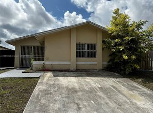 12012 SW 210th Ter, Miami, FL 33177