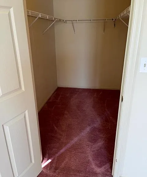 321 Waterford Dr #321 — Photo 5