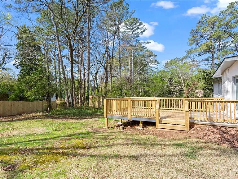 203 Wendell Dr SE — Photo 25
