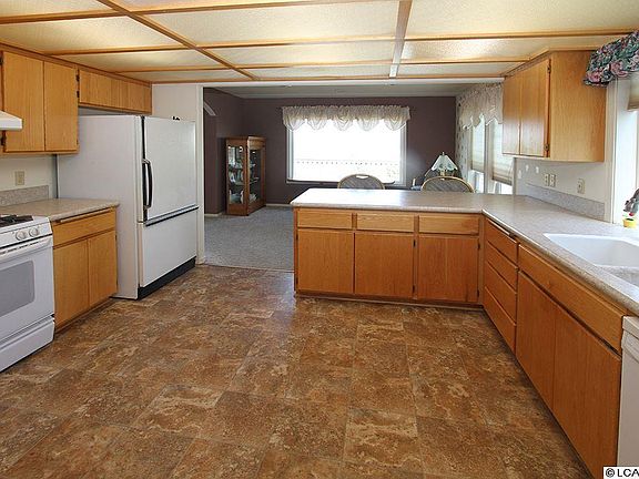 4th image of 3462 Elks Dr