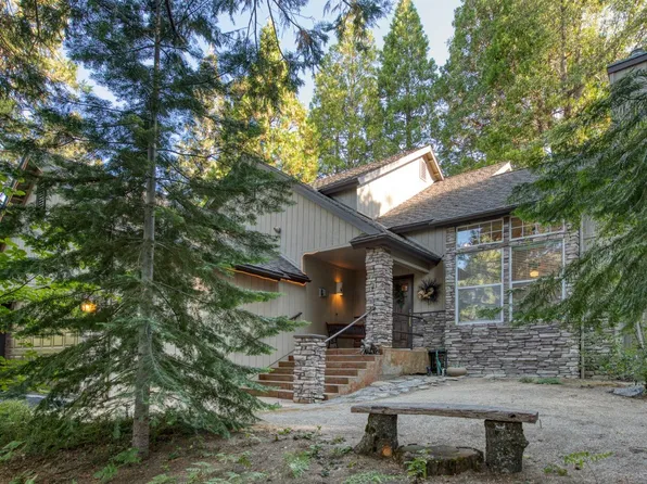 39620 Crest Point Ln, Shaver Lake, CA 93664