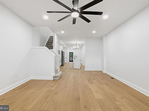 3rd image of 661 N 63rd St