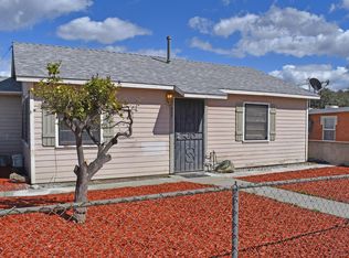 537 N 13th St, Santa Paula, CA 93060