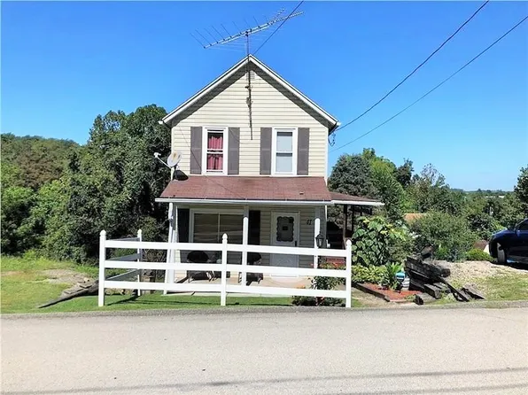 41 Grant St, New Salem, PA 15468