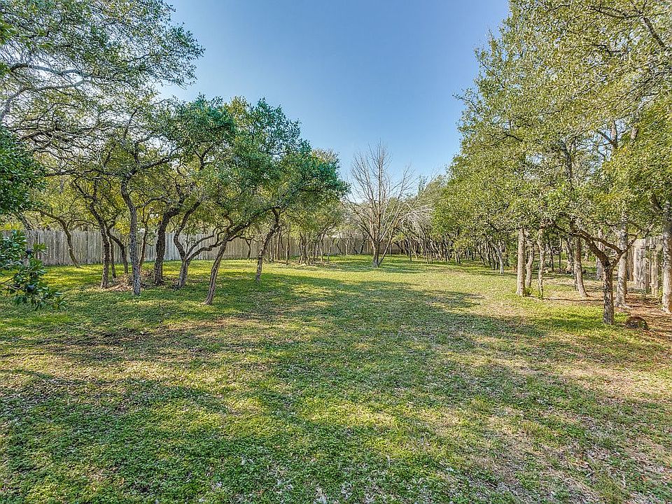 1st image of 3000 Bradford Park Dr