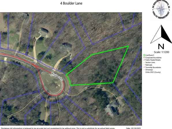 4 Boulder Ln, Galena, IL 61036