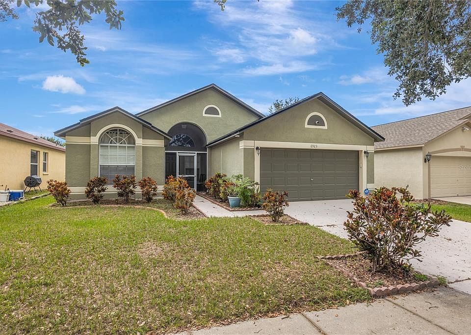 1st image of 6923 Waterbrook Ct