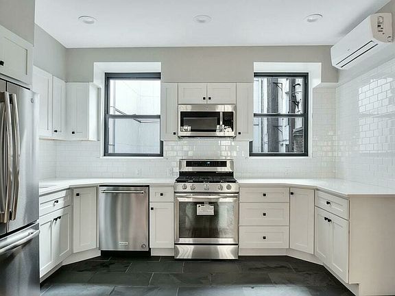 3rd image of 50 E 4th St #2