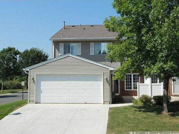 2nd image of 1238 Larkspur Ln