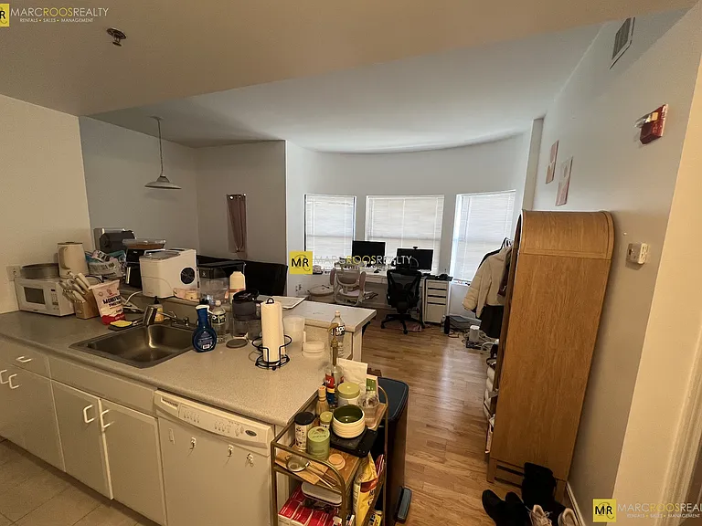 638 Beacon St #602 — Photo 4