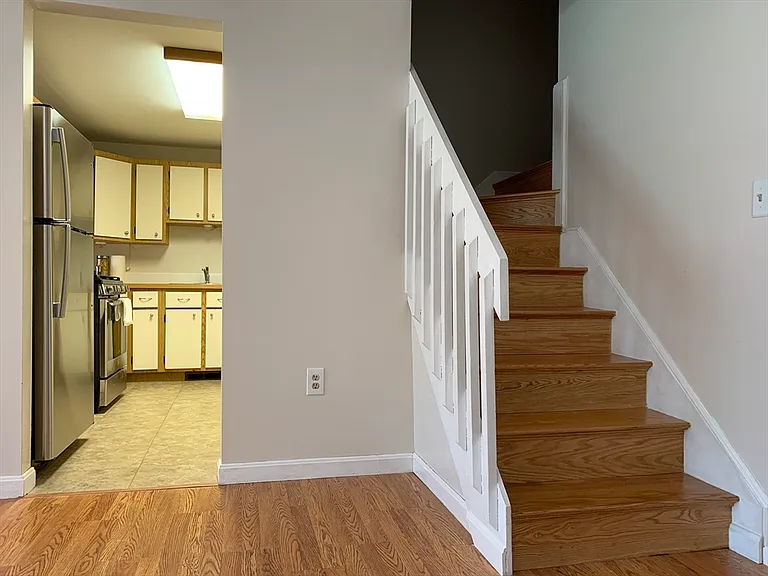 45 Kennedy Dr #45 — Photo 4