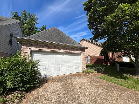 2nd image of 2709 Bending Elm Dr