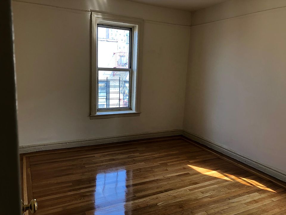 2nd image of 2180 Ryer Ave APT 3C